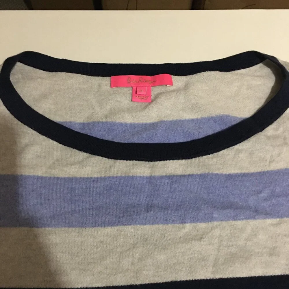 Lilly Pulitzer Elba Coolmax oversized Sweater Pancho in True Navy Size XL - Picture 3 of 12